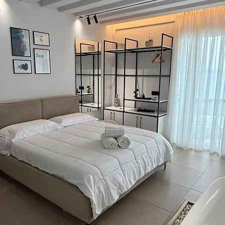 H Y P N O S E By Sea View Suites Vlore Exterior photo
