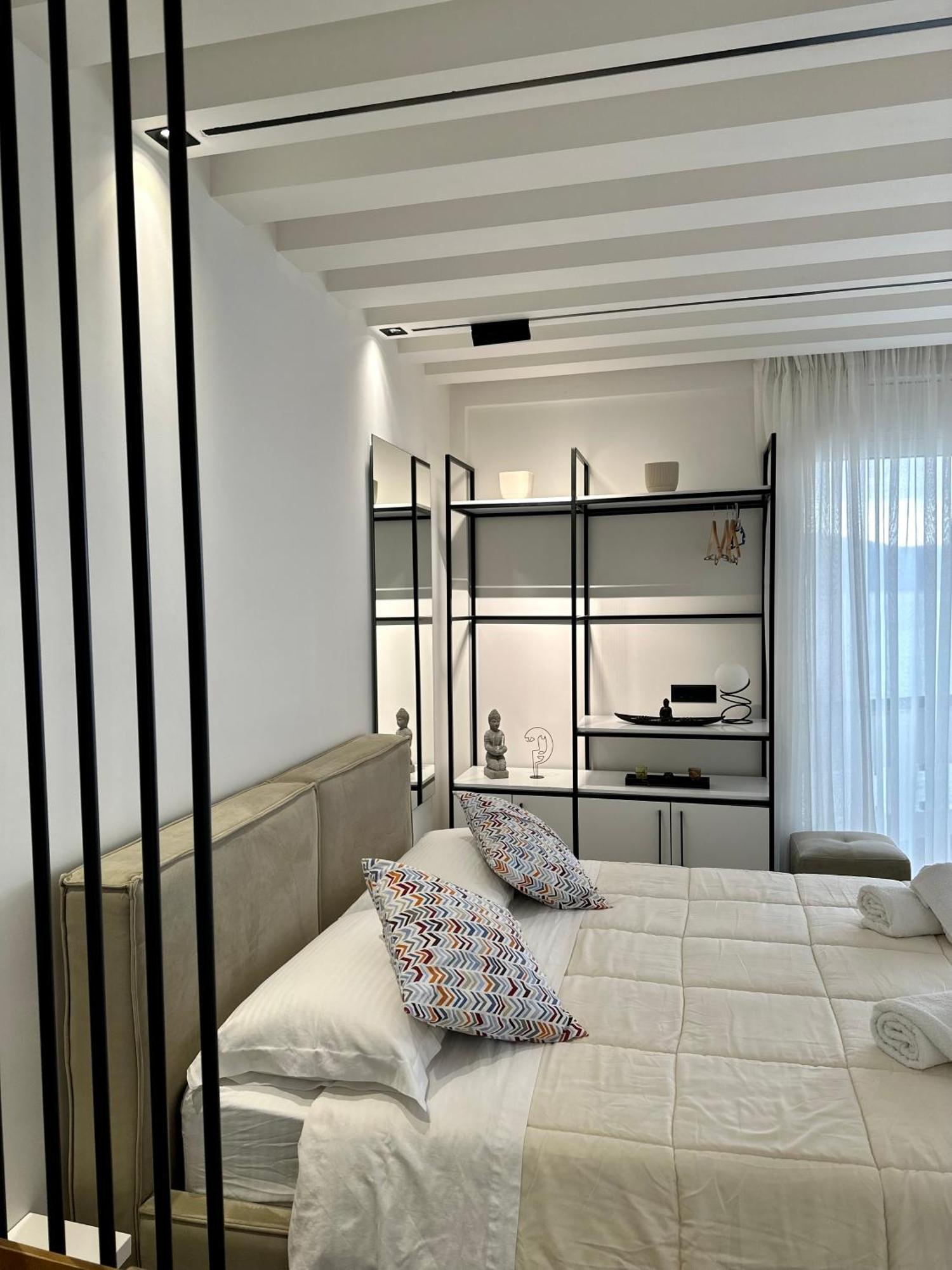 Appartamento H Y P N O S E By Sea View