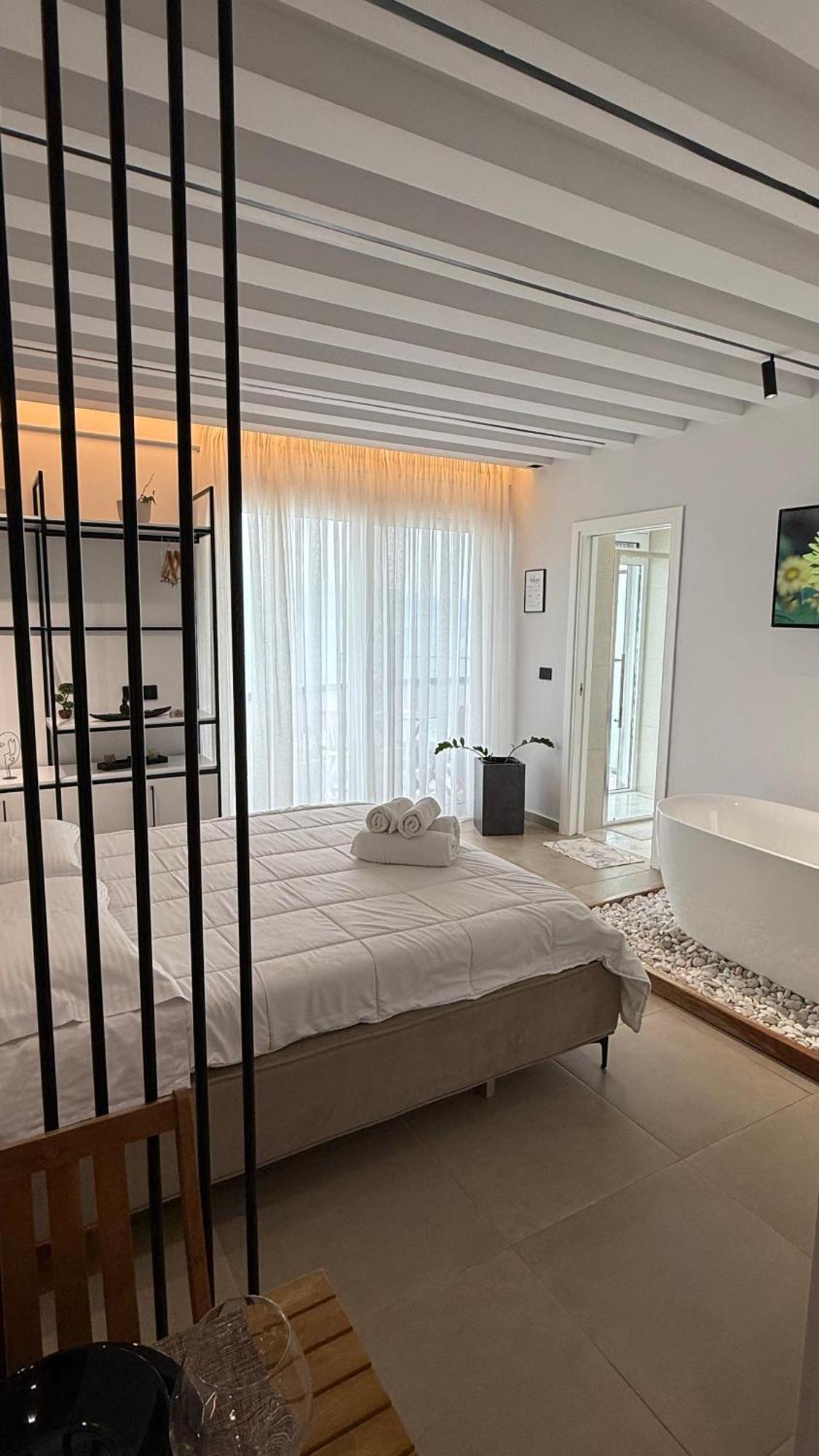 Appartamento H Y P N O S E By Sea View *